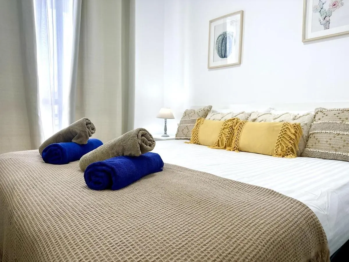 2The Best Location - Las Americas & Parking Playa de las Americas  Spain
